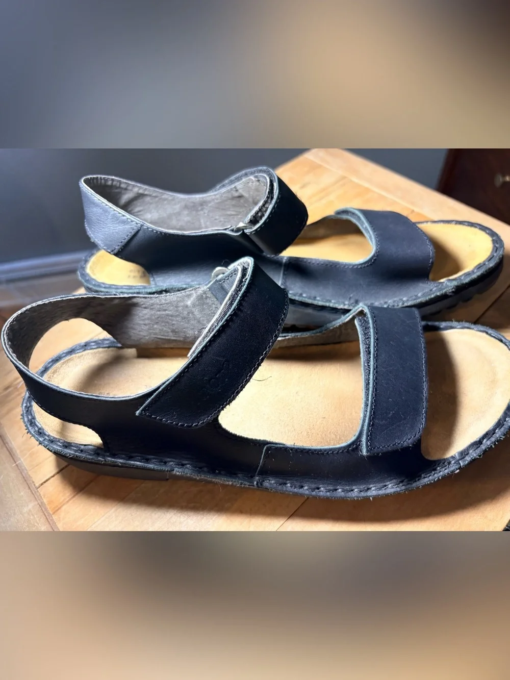 Naot Black Karenna Made in Israel Women's Velcro Strap Comfort Sandals